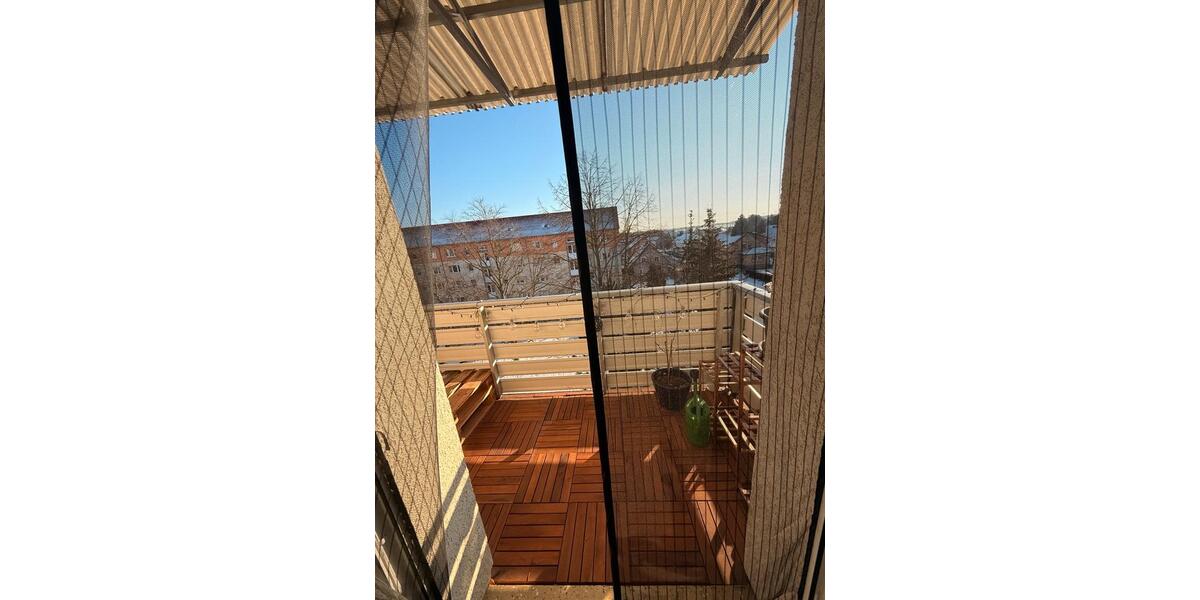 4-Raum-Wohnung mit Balkon – abzugeben 4 zimmer