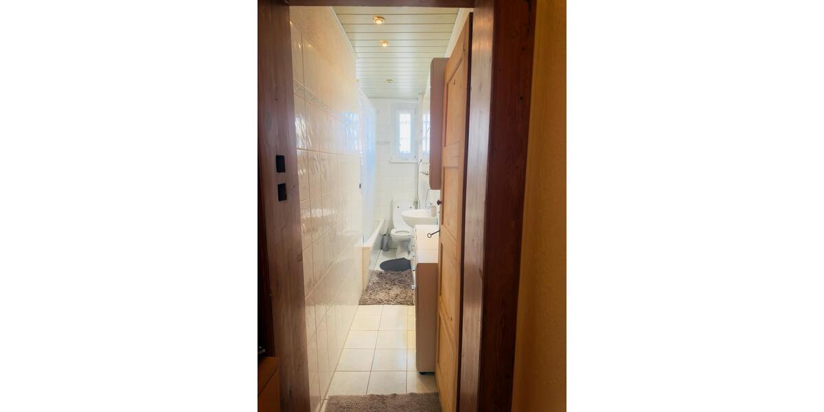 Etagenwohnung Cottbus Brunschwig - 3 Zimmer, 68 m&sup2;, 780&euro; | Angebot:25996188