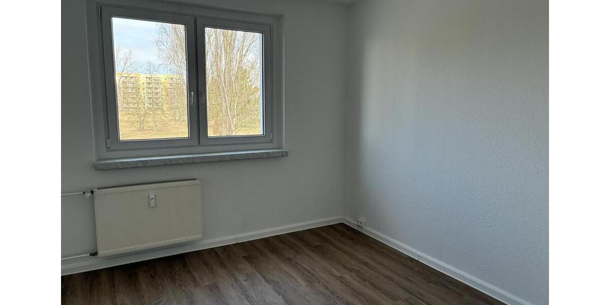 Etagenwohnung Cottbus Brunschwig - 2 Zimmer, 48 m&sup2;, 315&euro; | Angebot:25352641