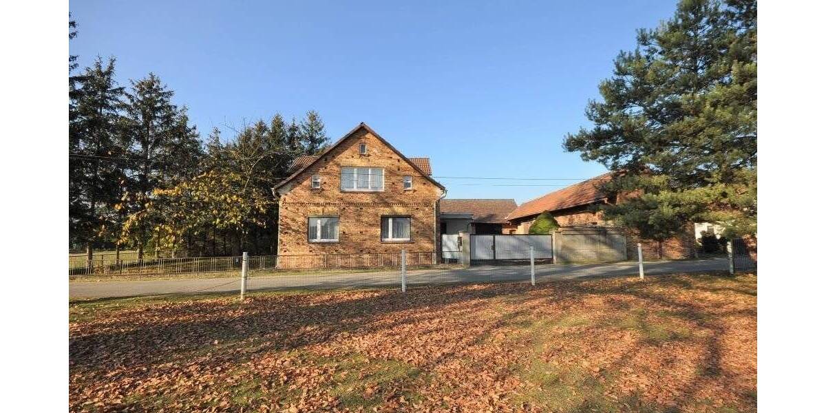 Interessanter 3-Seiten-Bauernhof mit angrenzender Wiese in Rohne 5 zimmer