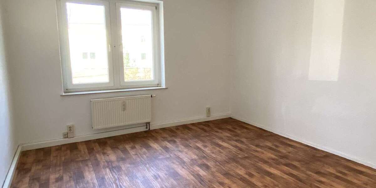 Etagenwohnung Groß Schacksdorf Waldsiedlung - 1 Zimmer, 40 m&sup2;, 197&euro; | Angebot:27230653