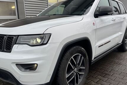 Jeep Grand Cherokee 143.000 km 27.900 &euro; Cottbus 03050