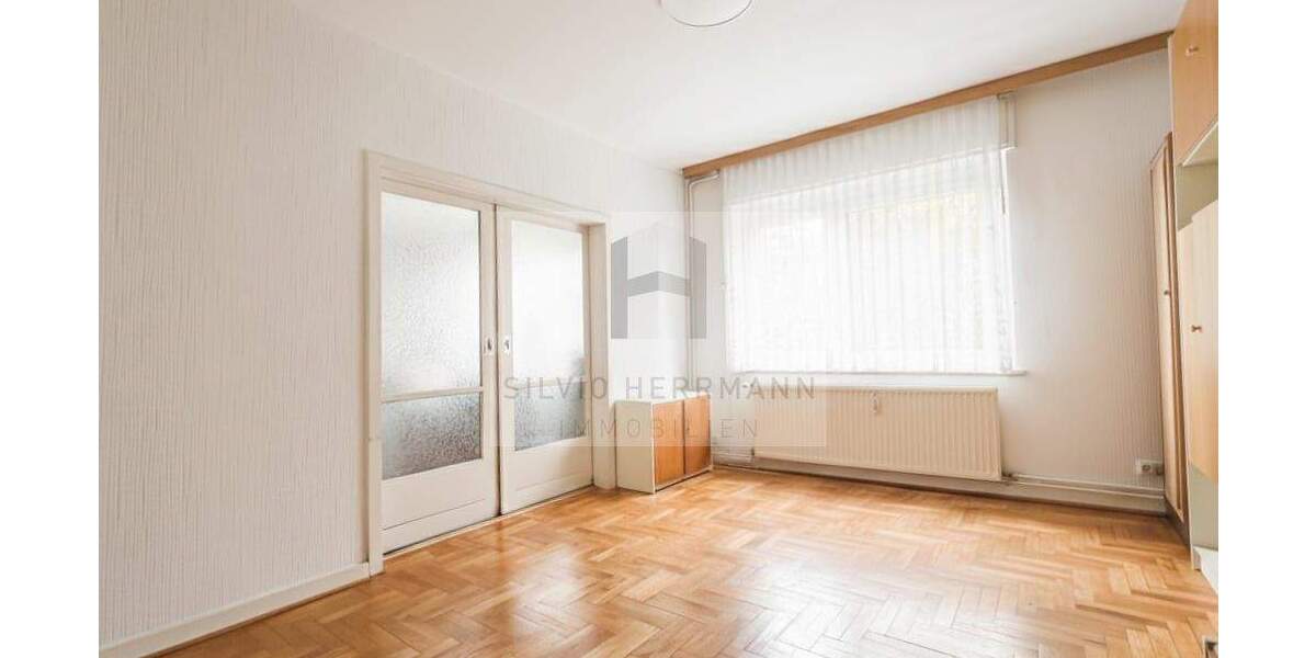 Ruhig und zentral - Einfamilienhaus auf weitläufigem Grundstück 5 zimmer