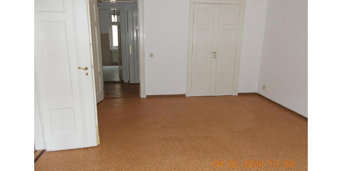Etagenwohnung Altdöbern - 3 Zimmer, 100 m&sup2;, 700&euro; | Angebot:26578377