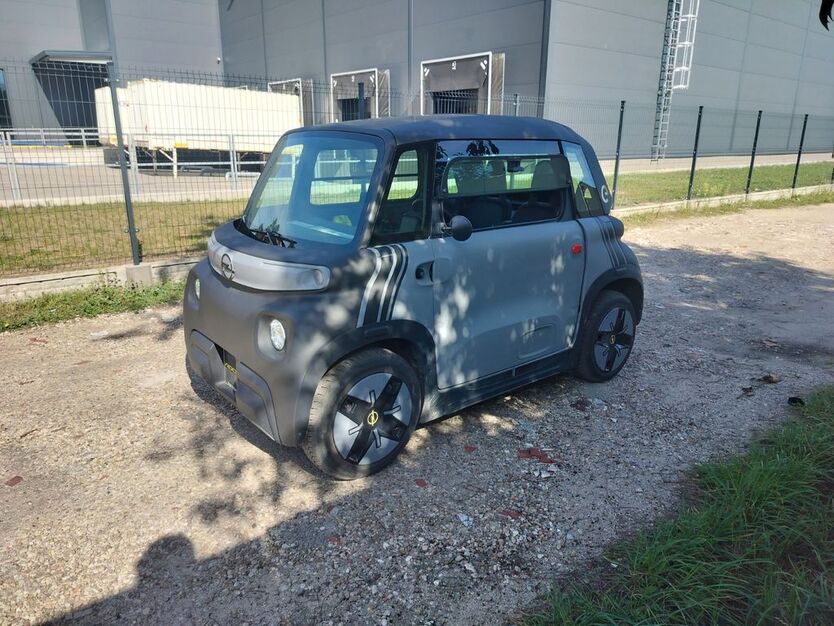 Opel Rocks-e 6.353 km 6.880 € Guben 03172