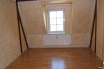 Dachgeschoßwohnung Cottbus - 4 Zimmer, 83 m&sup2;, 664&euro; | Angebot:26454493
