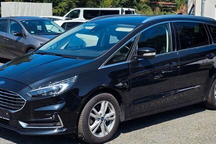 Ford S-Max 73.323 km 22.950 &euro; Briesen 03096