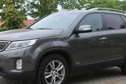 Kia Sorento 92.030 km 14.900 € Cottbus 03042
