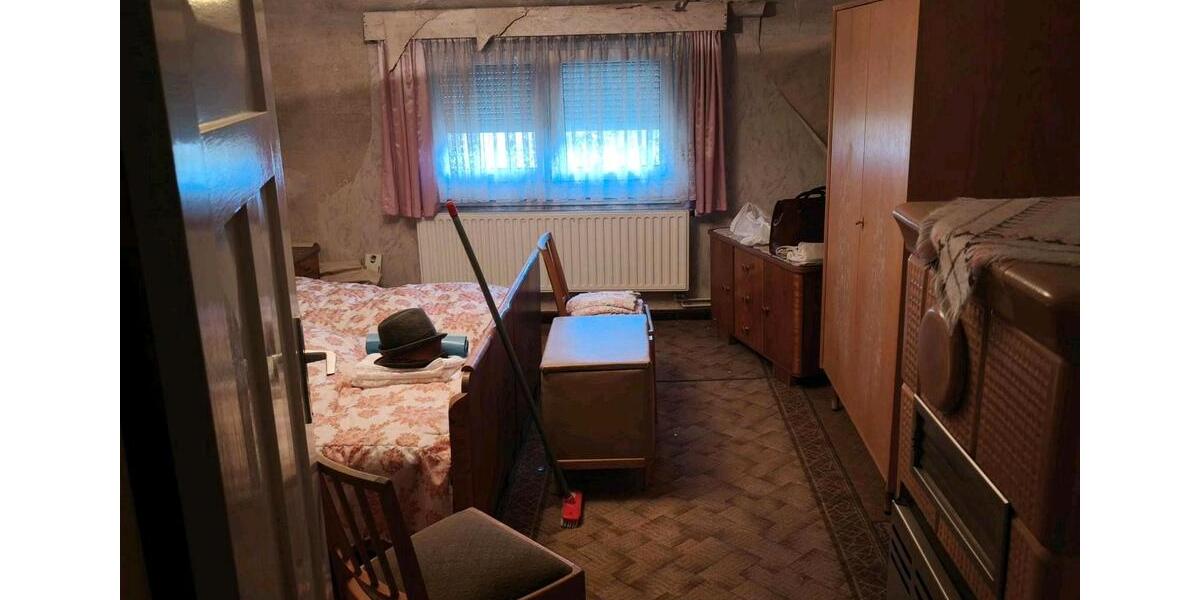 Doppelhaushälfte Welzow - 4 Zimmer, 95 m&sup2;, 40.000&euro; | Angebot:26398241