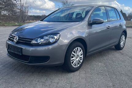 VW Golf 249.000 km 3.450 &euro; Spremberg 03130