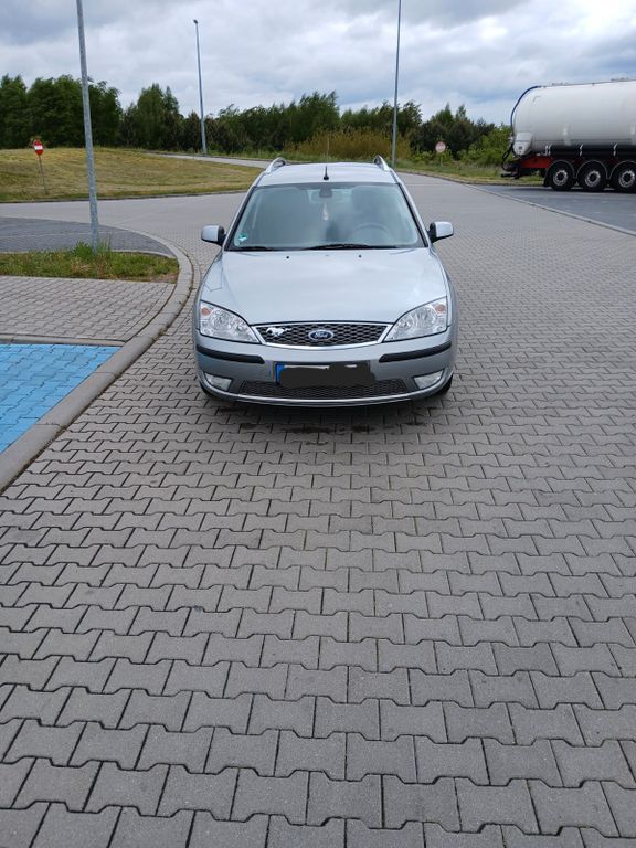 Ford Mondeo 200.630 km 3.299 € Guben 03172