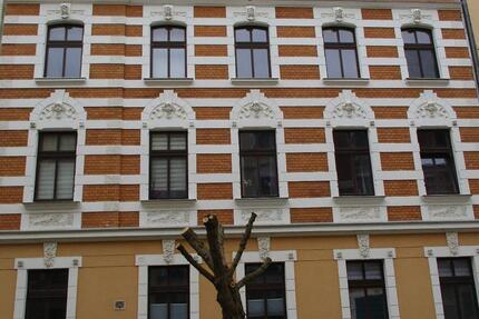 3-RaumWohnung im sanierten Altbau ab sofort verfügbar