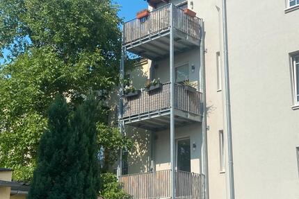 gepflegte großzügige 2 Zimmer Wohnung in der Stadtmitte Nähe Uni 2 zimmer