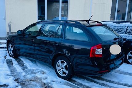 Skoda Octavia 387.500 km 2.500 &euro; Cottbus 03044
