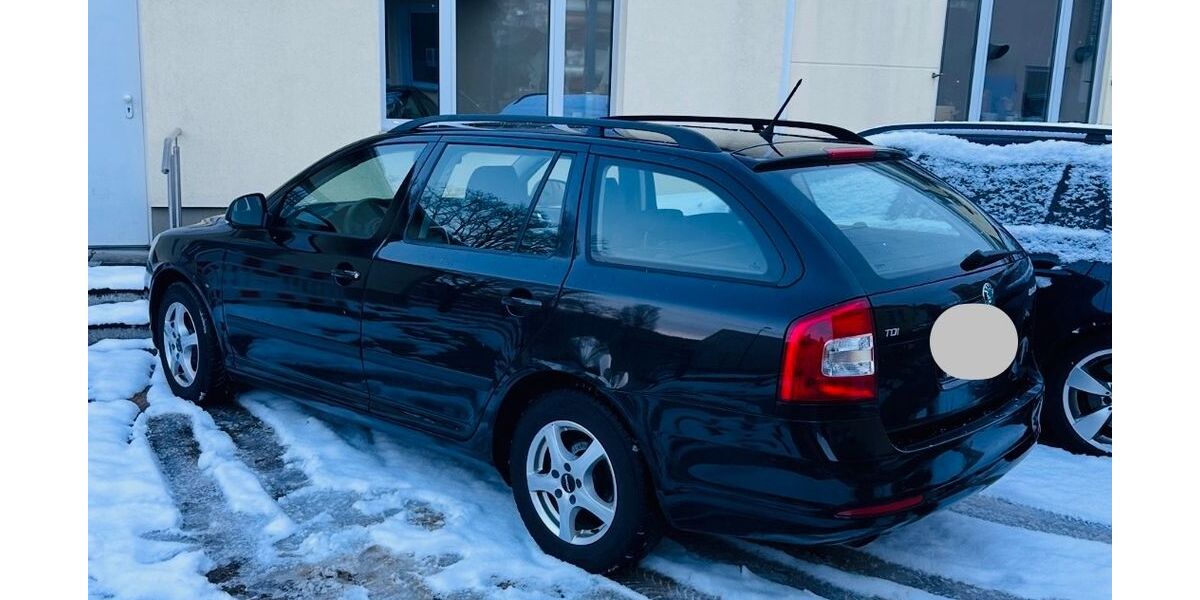 Skoda Octavia 387.500 km 2.500 &euro; Cottbus 03044