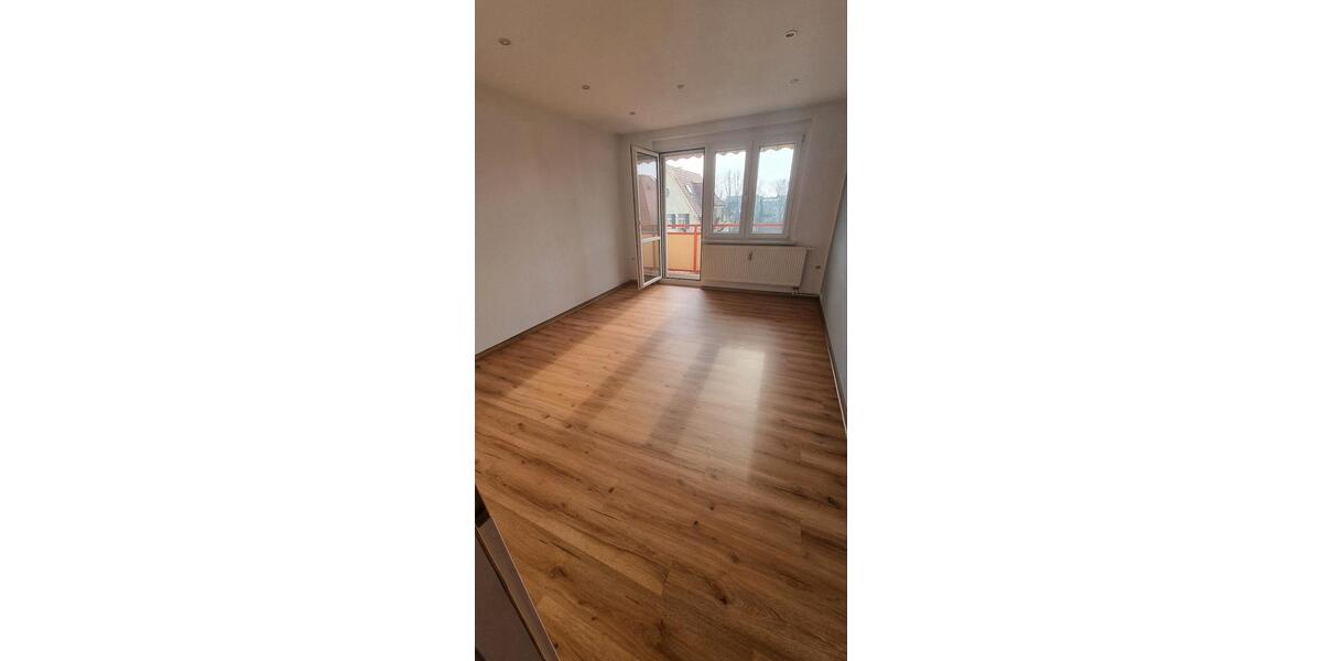 Etagenwohnung Cottbus Merzdorf - 3 Zimmer, 57 m&sup2;, 142.000&euro; | Angebot:26267413