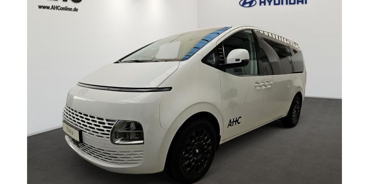 Hyundai STARIA 10.500 km 43.900 € Cottbus 03042