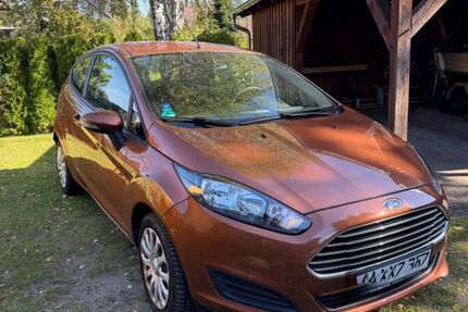 Ford Fiesta 123.900 km 3.800 &euro; Cottbus 03048