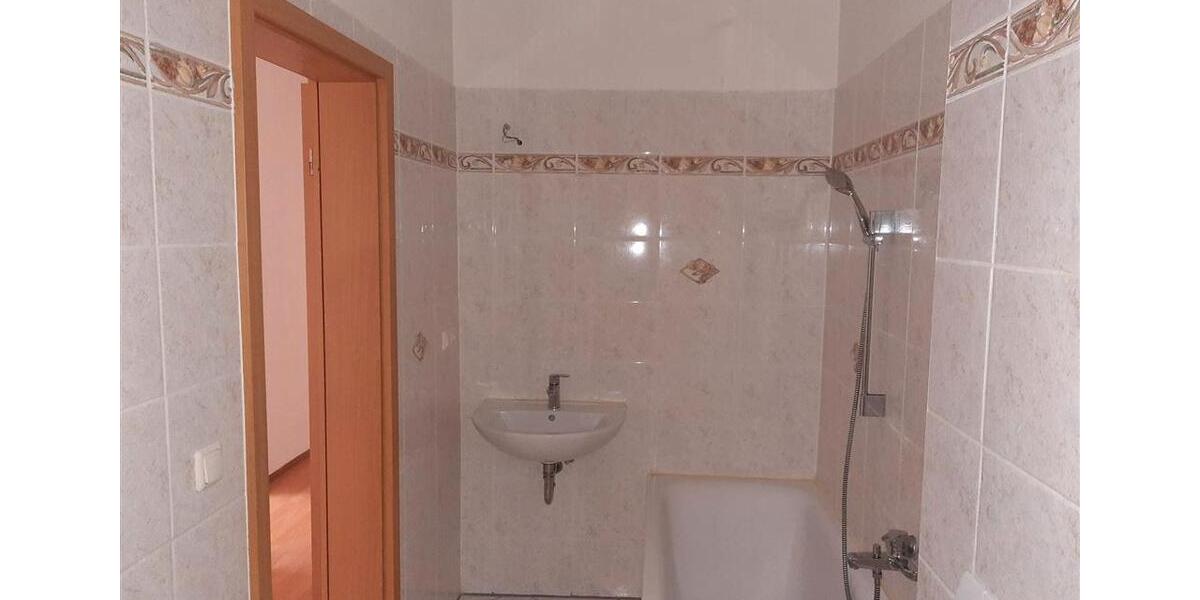 Etagenwohnung Welzow - 3 Zimmer, 84 m&sup2;, 454&euro; | Angebot:19443360