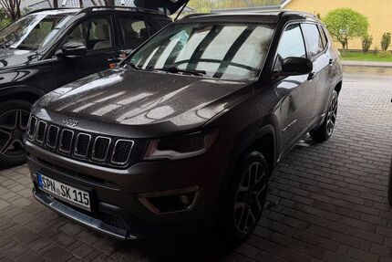 Jeep Compass 49.500 km 18.500 &euro; Spremberg 03130