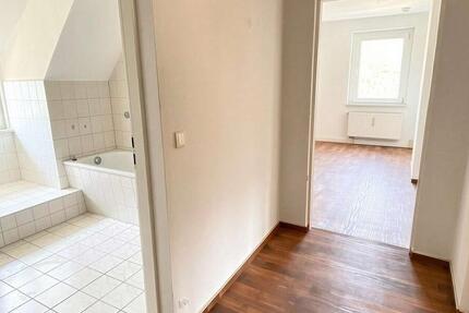 Wohnung Forst (Lausitz) - 2 Zimmer, 49 m&sup2;, 241&euro; | Angebot:26364600