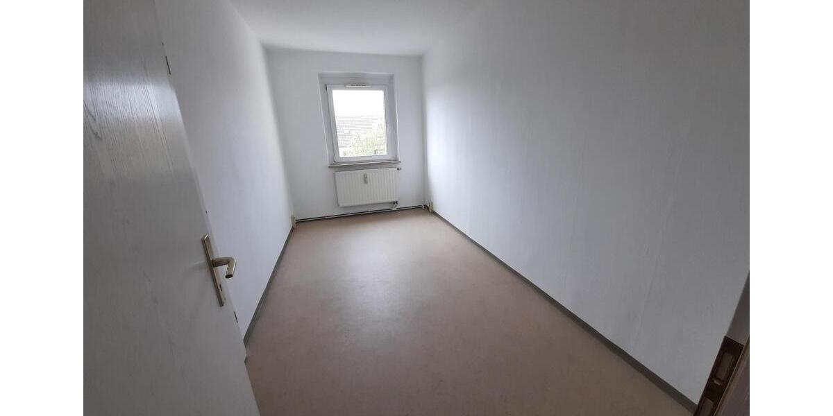 Etagenwohnung Welzow - 4 Zimmer, 74 m&sup2;, 384&euro; | Angebot:25918273