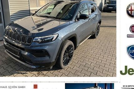 Jeep Compass 8.900 km 36.890 € Cottbus 03050