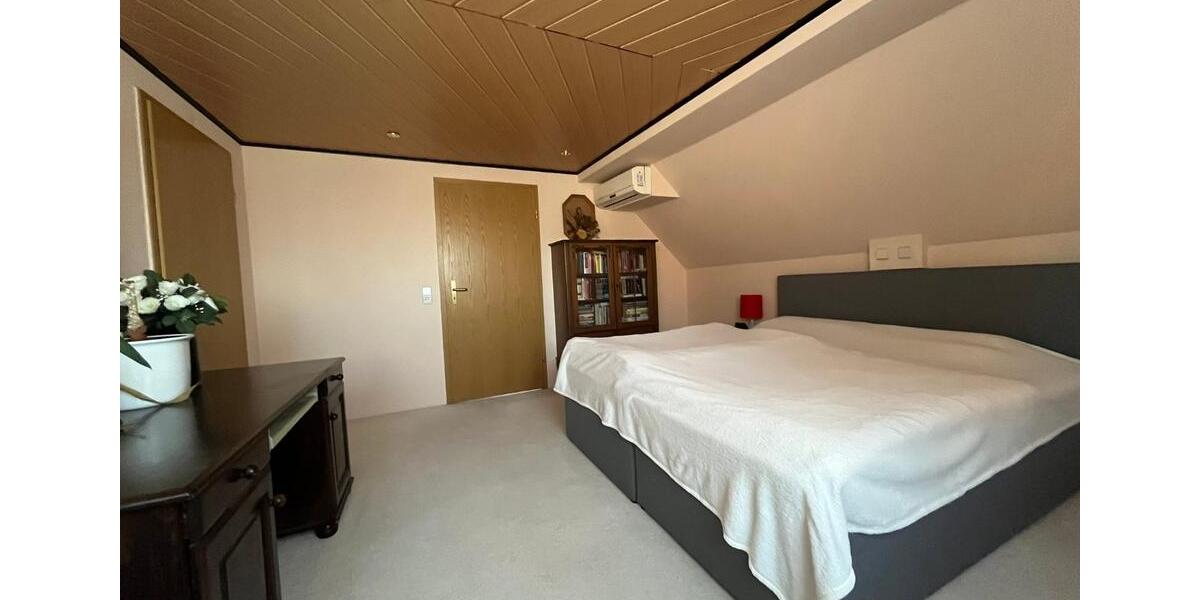 Einfamilienhaus Spremberg - 7 Zimmer, 220 m&sup2;, 259.000&euro; | Angebot:19879375