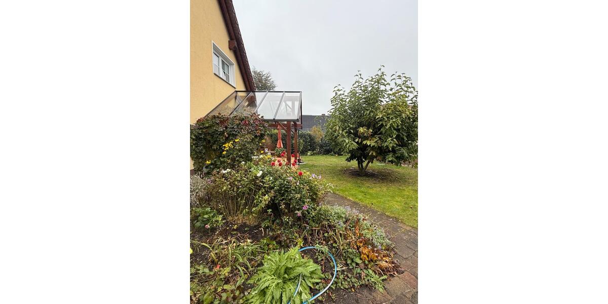 Haus mit Garten und Pool zur Miete 4 zimmer