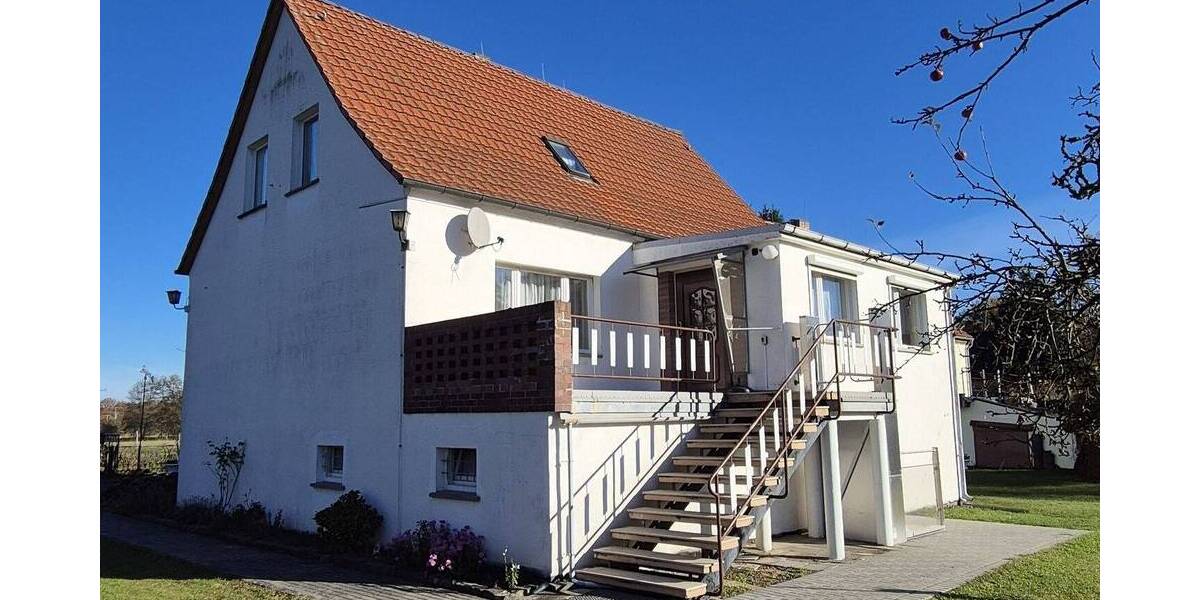 Solides Einfamilienhaus auf großem Grundstück am Stadtrand von Drebkau 6 zimmer