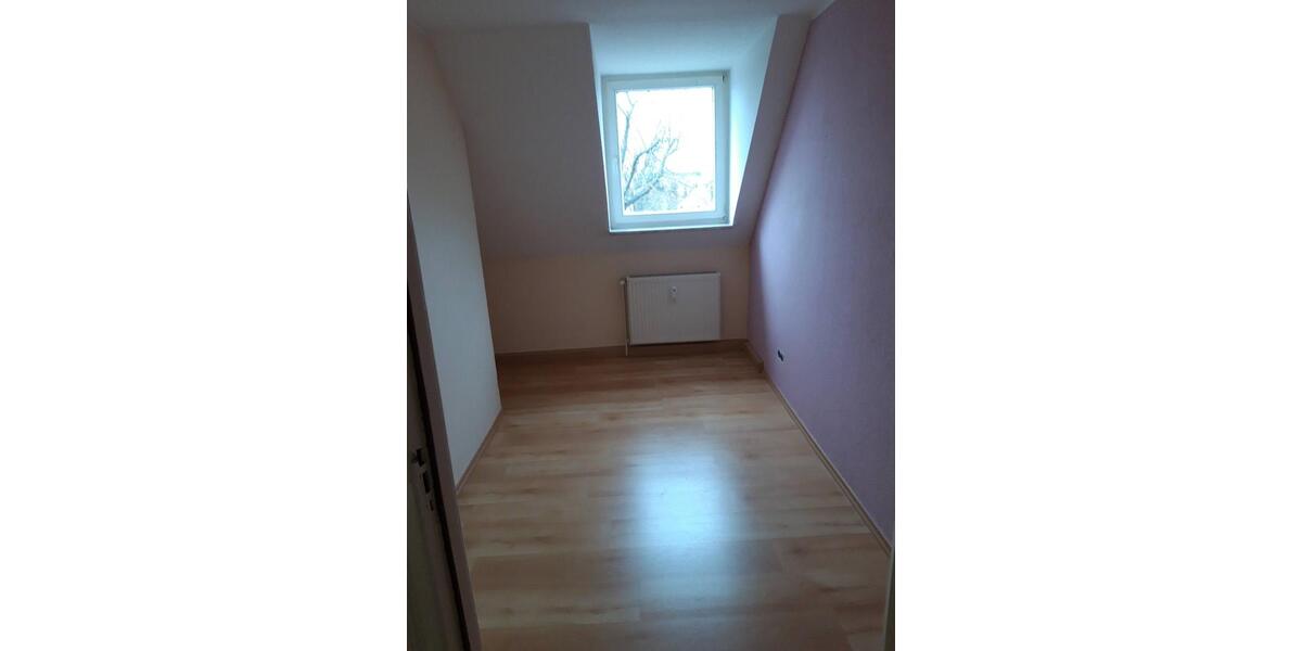 Dachgeschoßwohnung Großräschen - 5 Zimmer, 109 m&sup2;, 650&euro; | Angebot:24831367