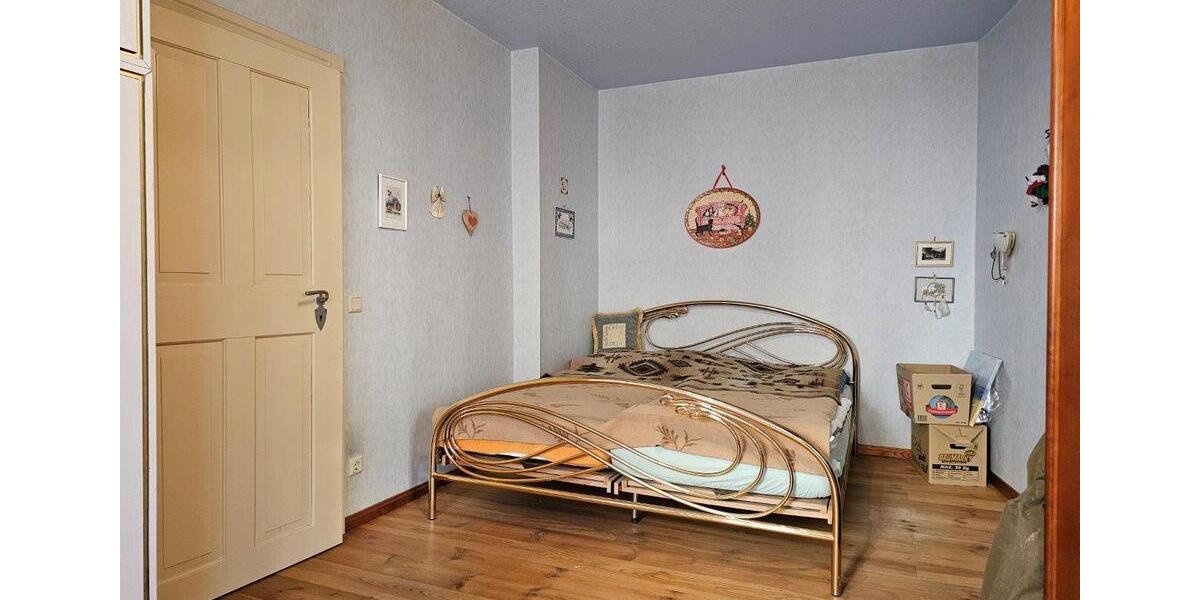 Etagenwohnung Spremberg - 4 Zimmer, 105 m&sup2;, 900&euro; | Angebot:26022789