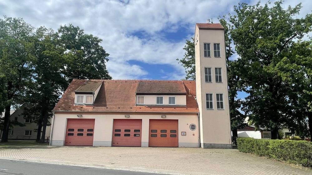 Mehrfamilienhaus, Wohnhaus Schleife - 3 Zimmer, 142 m&sup2;, 150.000&euro; | Angebot:24056877