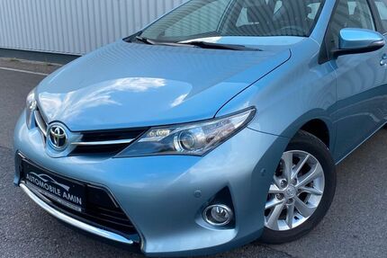 Toyota Auris 56.000 km 10.890 &euro; Cottbus 03051