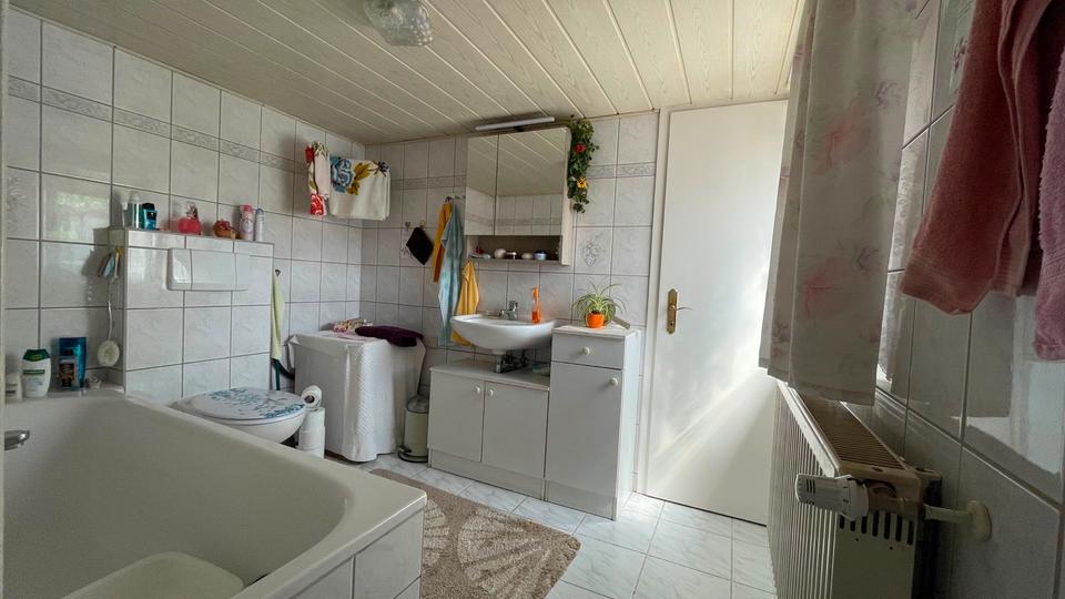 Doppelhaushälfte Neupetershain - 3 Zimmer, 63 m&sup2;, 89.000&euro; | Angebot:27084480