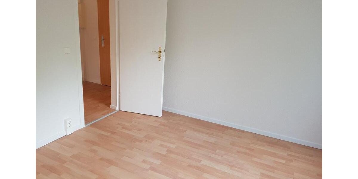 Etagenwohnung Cottbus - 2 Zimmer, 48 m&sup2;, 560&euro; | Angebot:26662767