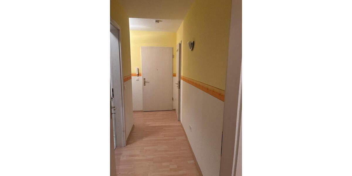 Dachgeschoßwohnung Cottbus - 2 Zimmer, 61 m&sup2;, 549&euro; | Angebot:24472331