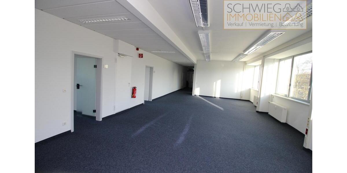 attraktive Bürofläche direkt am BahnhofBusbahnhof zimmer