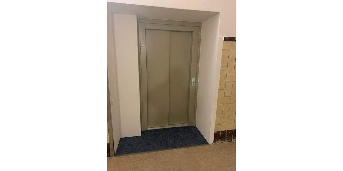 Gewerbeobjekt Cottbus Mitte - 2 Zimmer, 85 m&sup2;, 550&euro; | Angebot:22720229