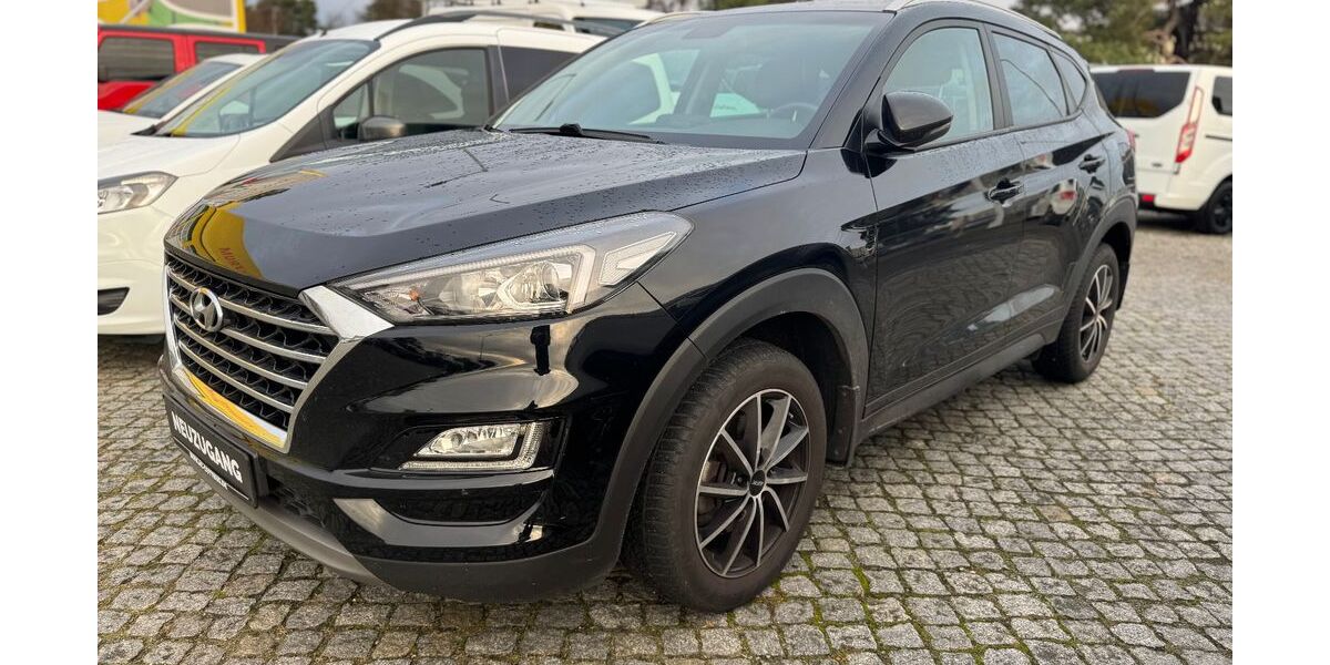 Hyundai TUCSON 22.831 km 24.988 &euro; Cottbus 03044