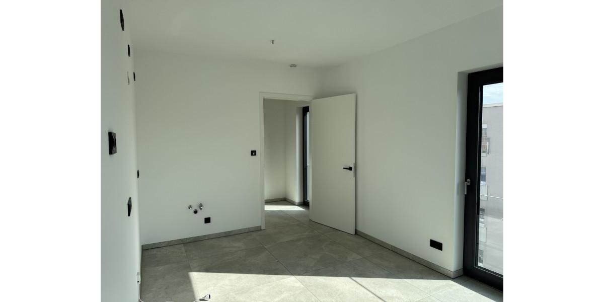 Etagenwohnung Cottbus - 3 Zimmer, 138 m&sup2;, 1.938&euro; | Angebot:26632400