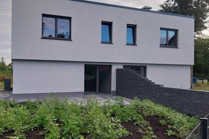 Doppelhaushälfte mit Grundstück und Carport zu vermieten zimmer