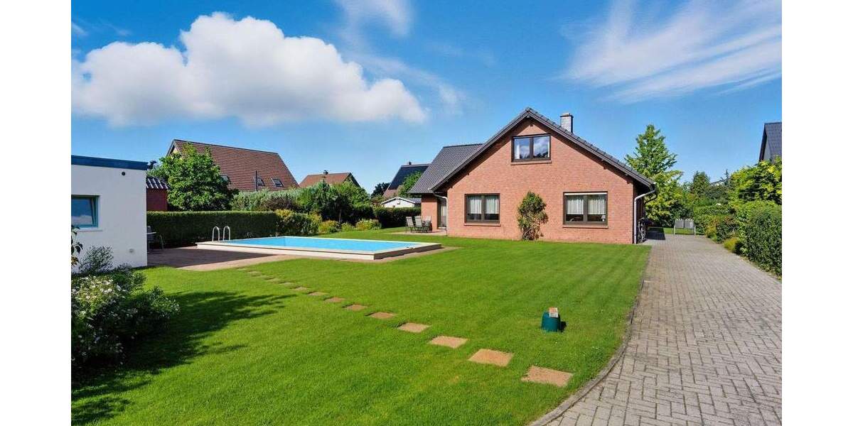 Einfamilienhaus Cottbus Sielow - 7 Zimmer, 200 m&sup2;, 490.000&euro; | Angebot:25686575