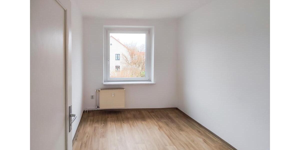 Etagenwohnung Jänschwalde Kolonie - 4 Zimmer, 87 m&sup2;, 434&euro; | Angebot:26129844