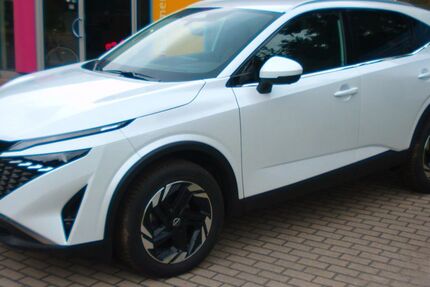 Nissan Qashqai 21.100 km 29.990 € Cottbus 03044