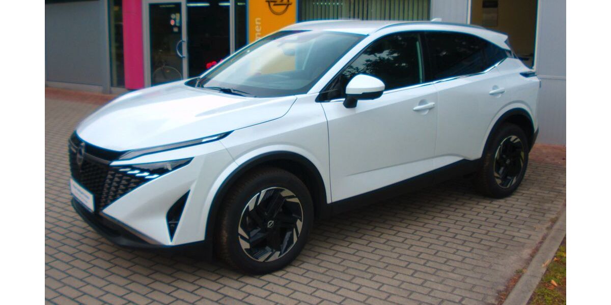 Nissan Qashqai 21.100 km 29.990 € Cottbus 03044