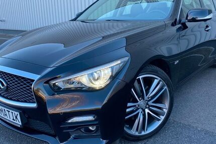 INFINITI Q50