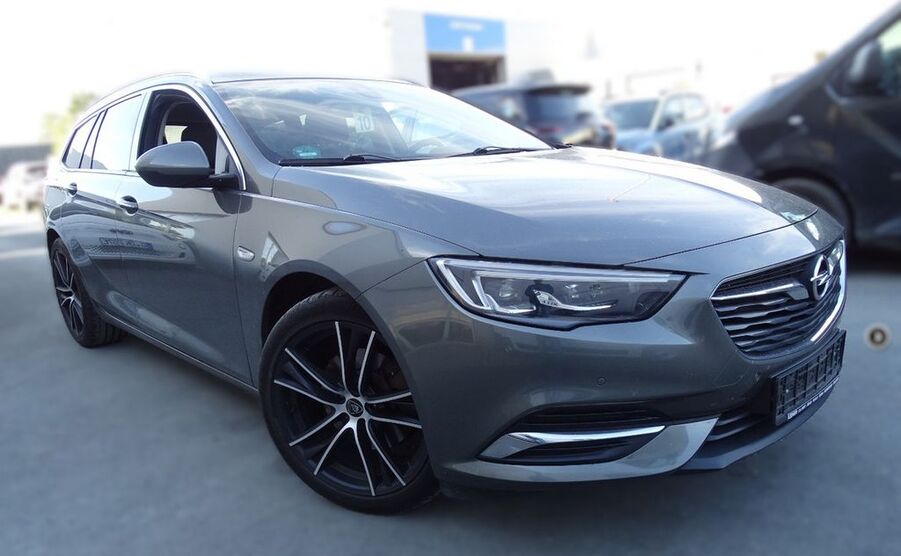 Opel Insignia 185.000 km 9.900 € Cottbus 03042