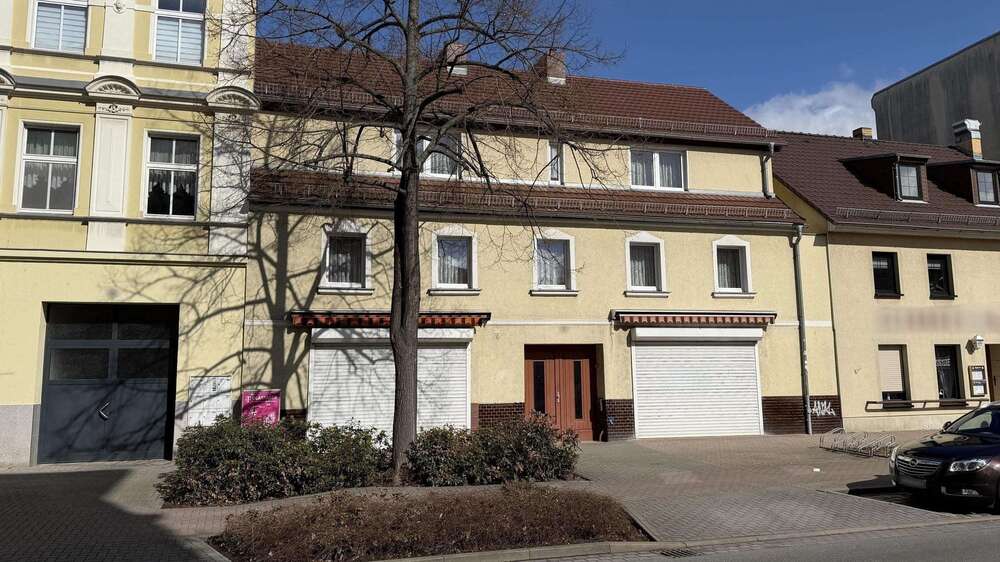 Einfamilienhaus Forst - 6 Zimmer, 165 m&sup2;, 99.000&euro; | Angebot:26188575