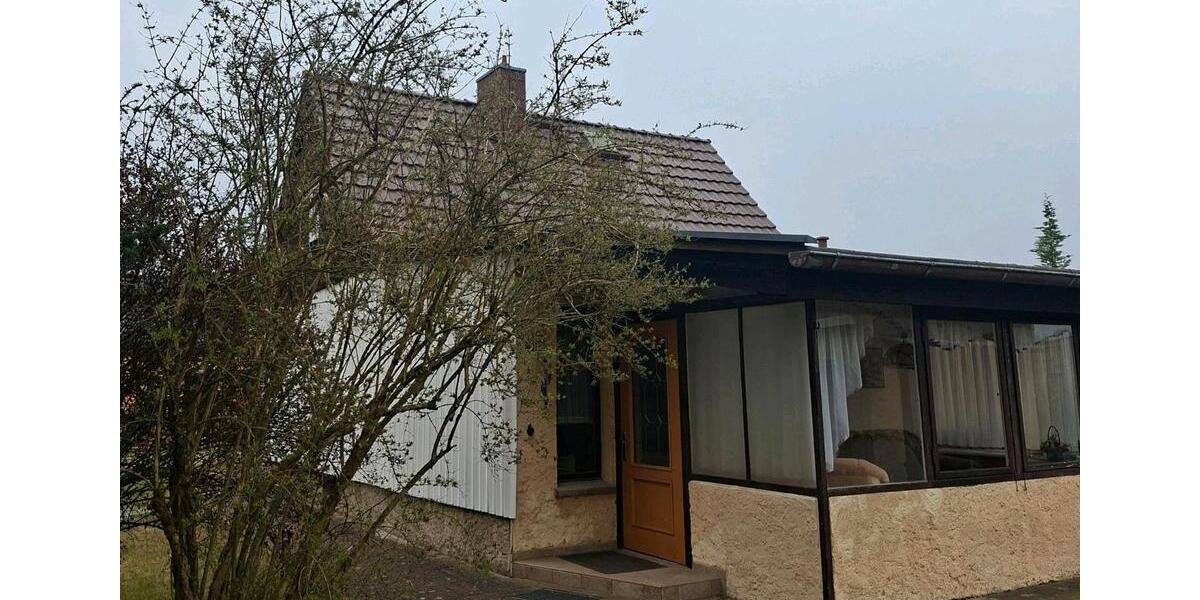 Einfamilienhaus Forst (Lausitz) - 2 Zimmer, 71 m&sup2;, 90.000&euro; | Angebot:26125703